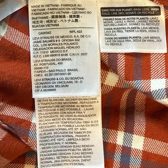 Levi’s Men’s XL Red Plaid Flannel Button Down Long Sleeve Shirt Cotton - Picture 6 of 9